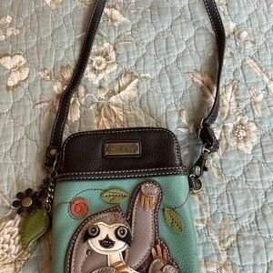 Chala small purse, like new condition.